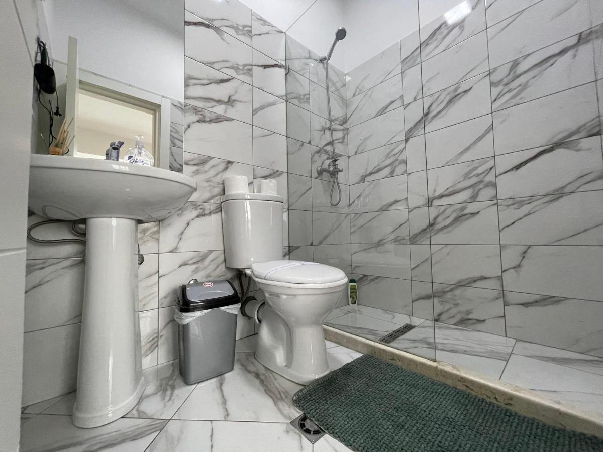 טיראנה Bricks Studio Apartments מראה חיצוני תמונה