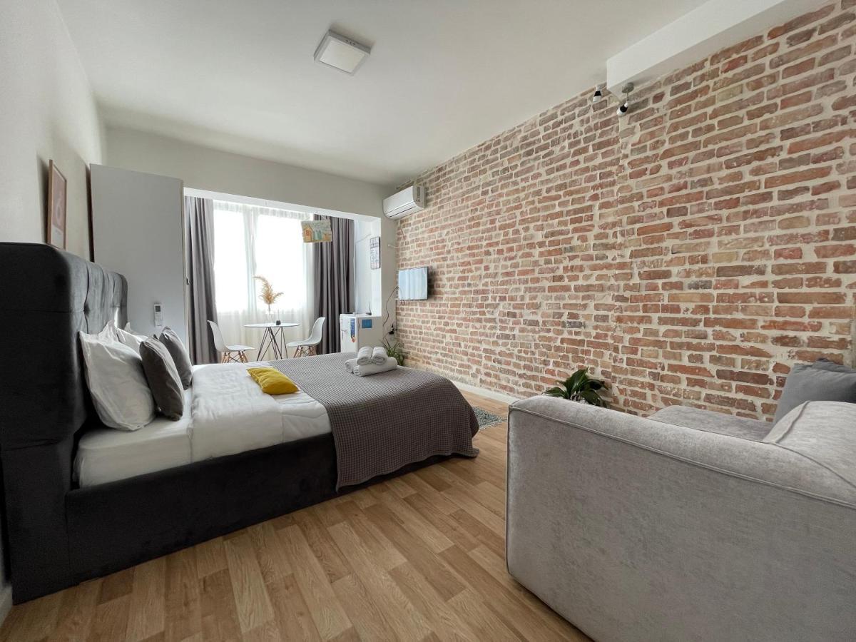 טיראנה Bricks Studio Apartments מראה חיצוני תמונה